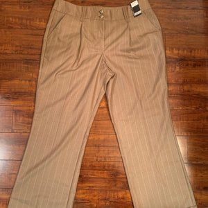 🦋Brown & White Pin Striped Dress Pants Size 16